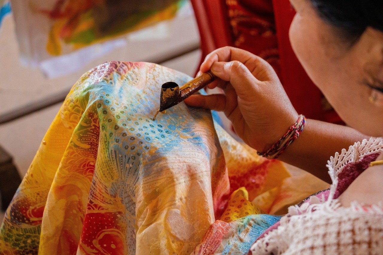 indonesia, bali, people, asia, batik, making, handmade, lady, batik, batik, batik, batik, batik